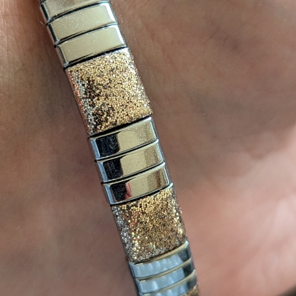 Vintage Milor stretch two toned bracelet - Picture 3 of 5